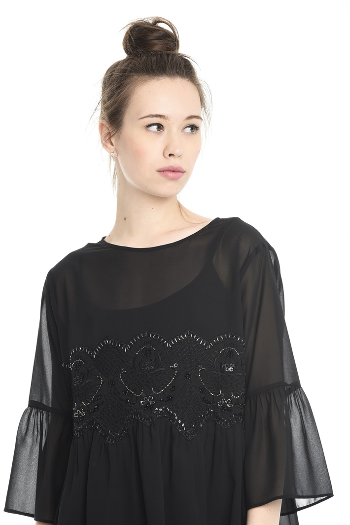 Blusa con ricamo di jais Fashion Market Blusa con ricamo di jais Fashion Market