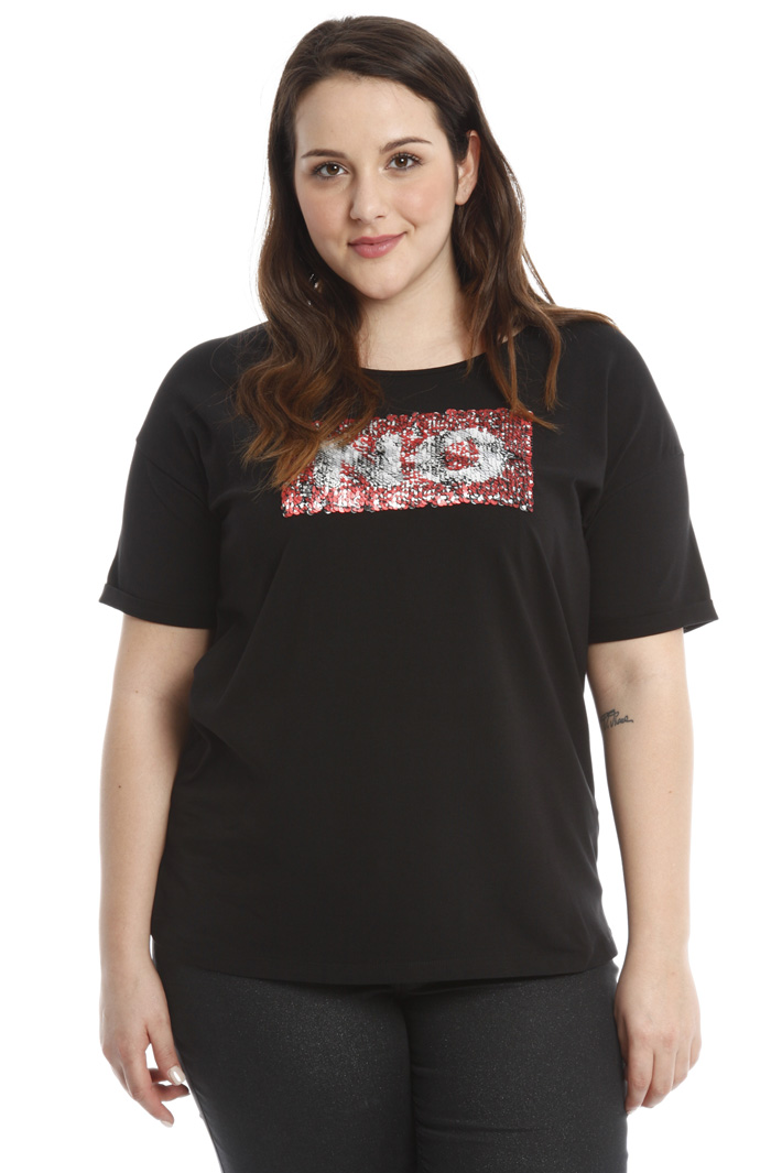 T-shirt con ricamo paillettes Fashion Market T-shirt con ricamo paillettes Fashion Market