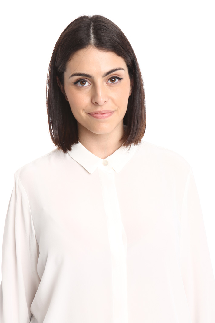 Camicia in seta con fusciacca Fashion Market Camicia in seta con fusciacca Fashion Market