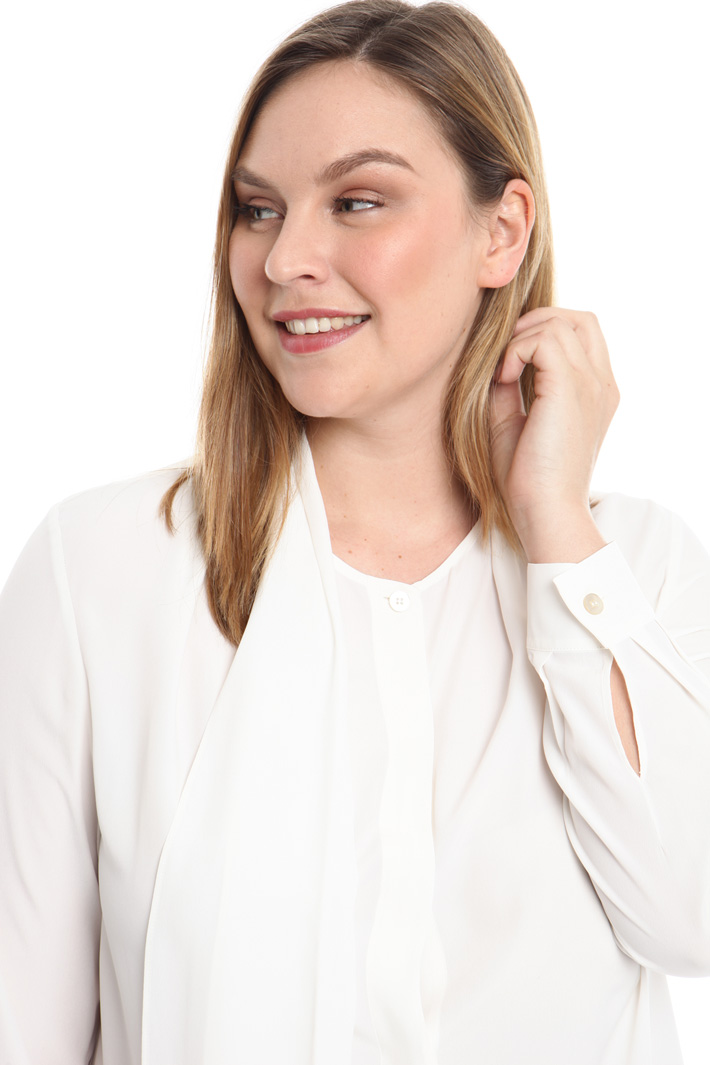 Camicia con collo a sciarpa Fashion Market Camicia con collo a sciarpa Fashion Market
