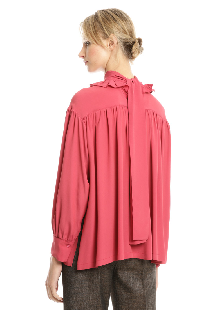 Blusa over con collo alto Fashion Market Blusa over con collo alto Fashion Market