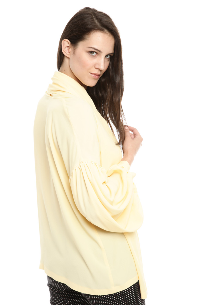 Blusa over in crepe di seta Fashion Market Blusa over in crepe di seta Fashion Market