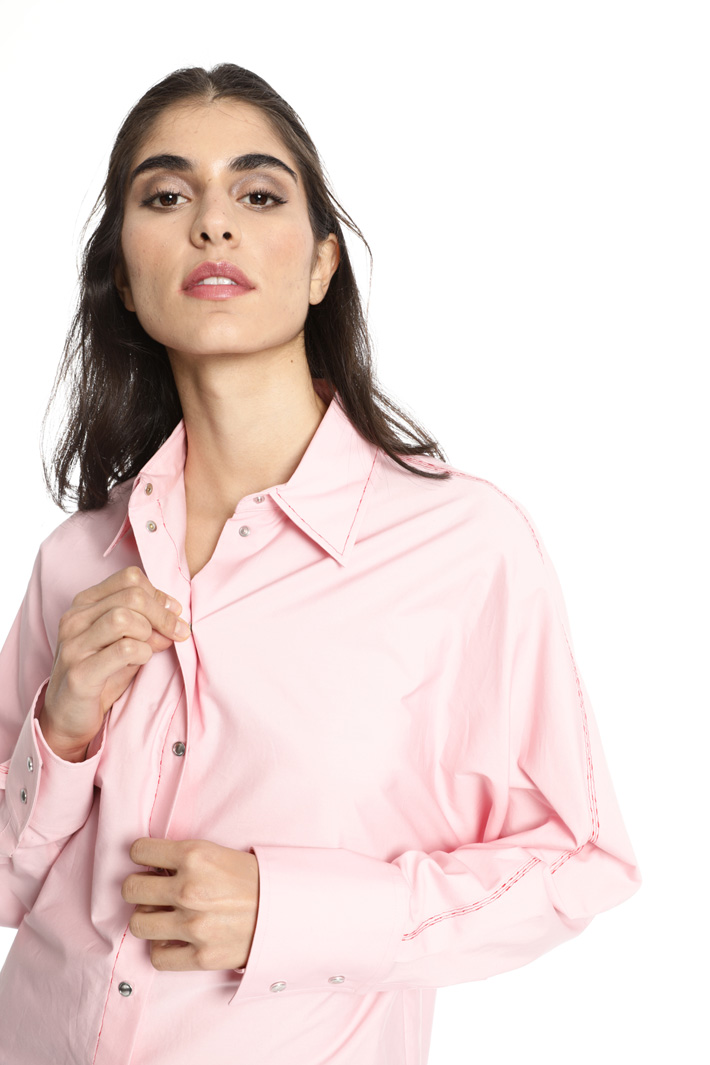 Camicia con maniche kimono Camicia con maniche kimono