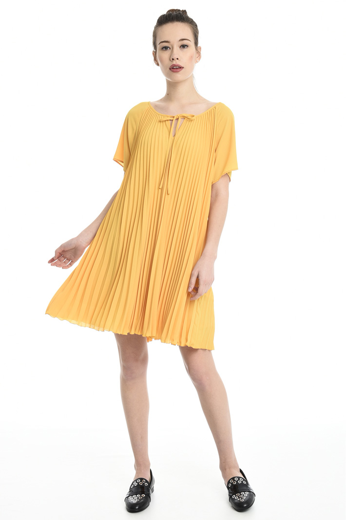 Abito in georgette plissé Fashion Market Abito in georgette plissé Fashion Market