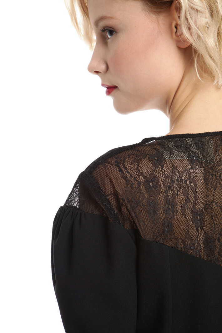 Abito in crepe e pizzo Fashion Market Abito in crepe e pizzo Fashion Market
