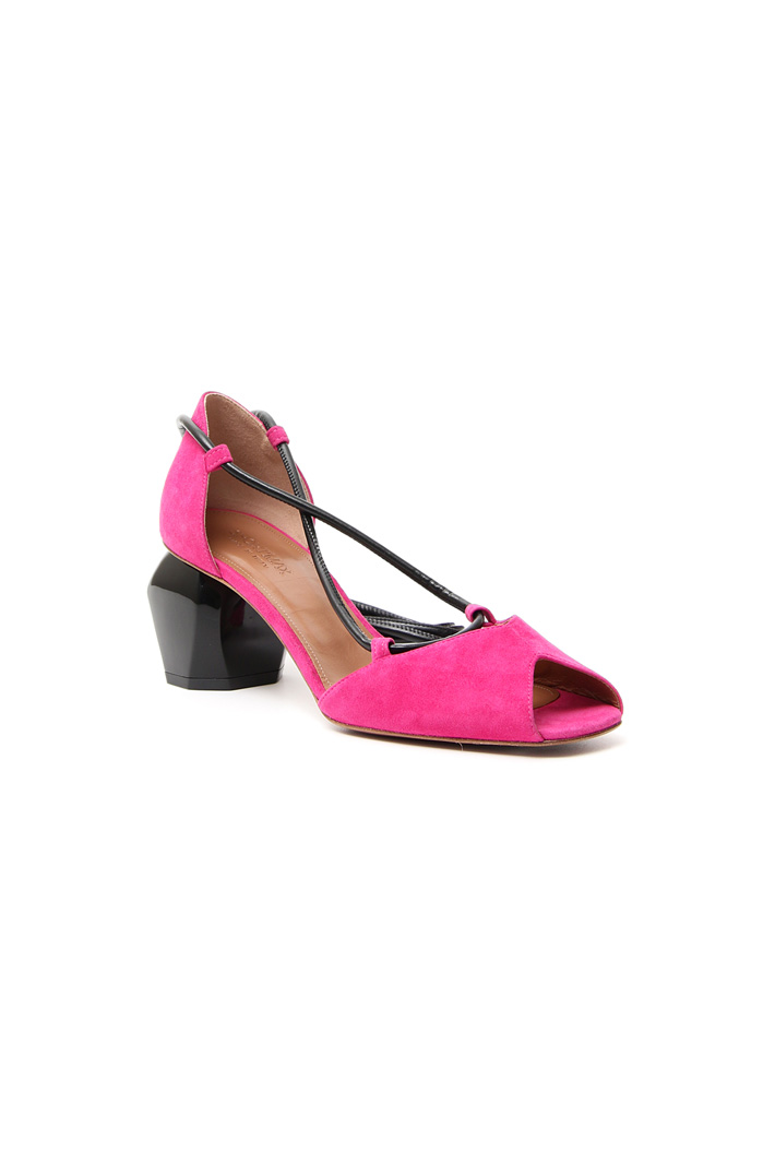Scarpa spuntata in camoscio Fashion Market Scarpa spuntata in camoscio Fashion Market