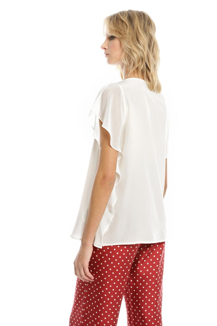 Top in crepe de chine Fashion Market Top in crepe de chine Fashion Market