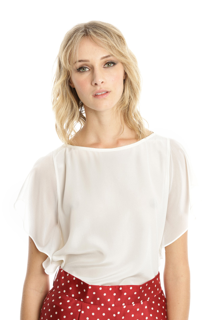 Top in crepe de chine Fashion Market Top in crepe de chine Fashion Market