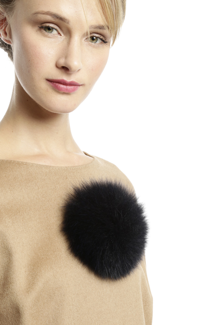 Spilla in pelliccia Fashion Market Spilla in pelliccia Fashion Market