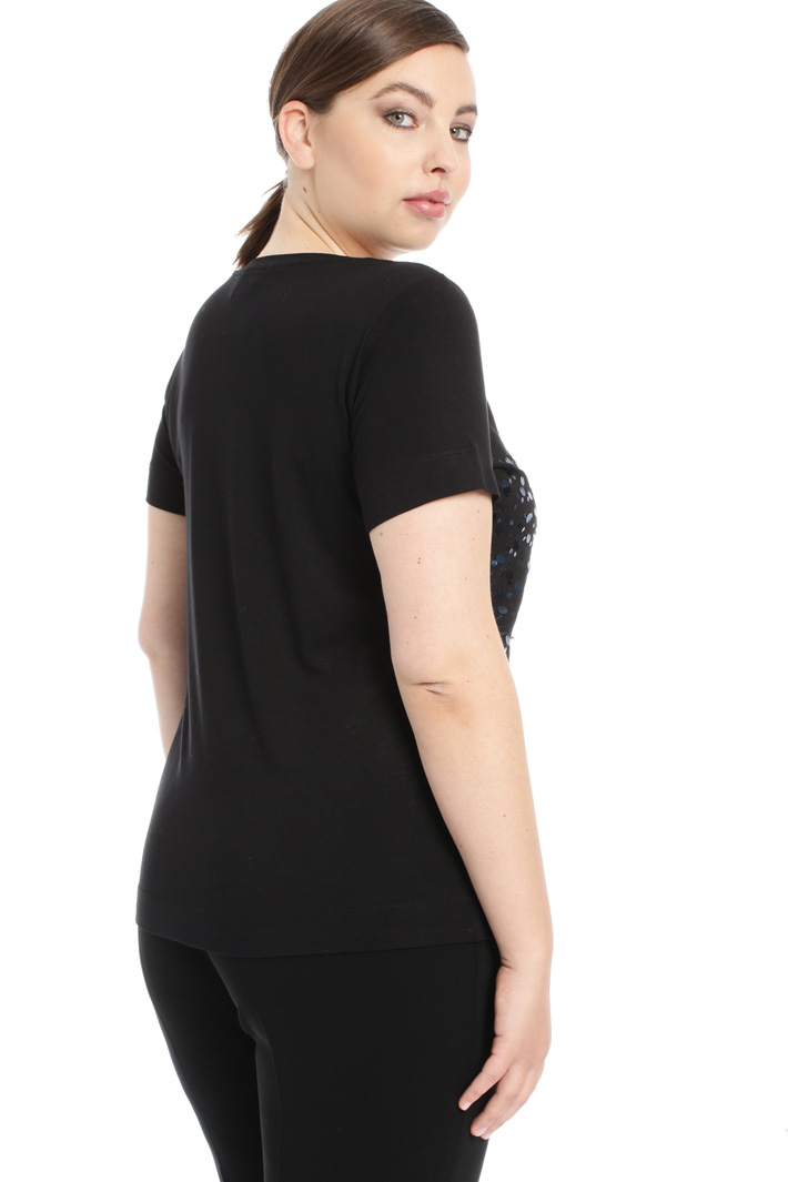 T-shirt in jersey con ricamo Fashion Market T-shirt in jersey con ricamo Fashion Market