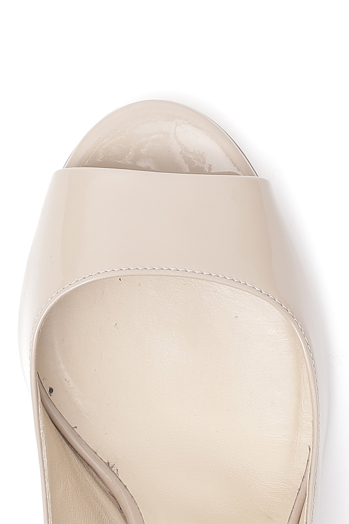 Sandali open toe in vernice Fashion Market Sandali open toe in vernice Fashion Market