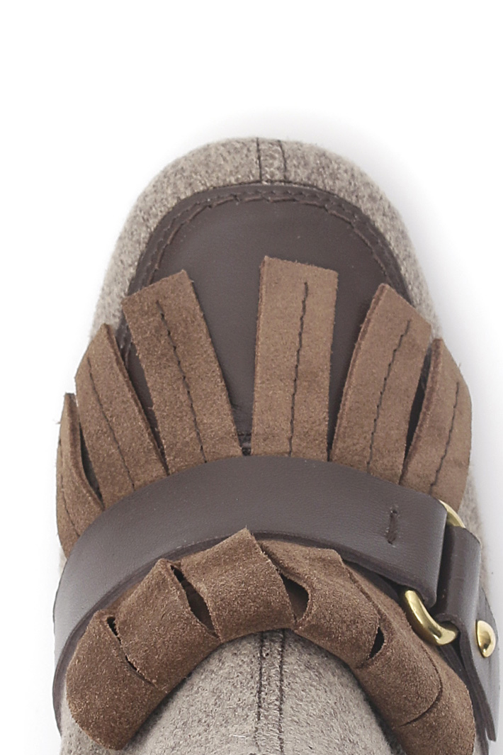 Stivaletto con frange Fashion Market Stivaletto con frange Fashion Market
