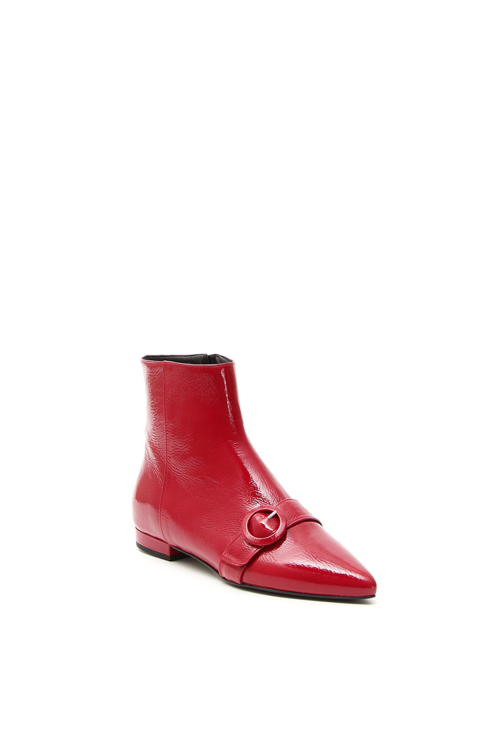Stivaletto sfilato in vernice Fashion Market Stivaletto sfilato in vernice Fashion Market