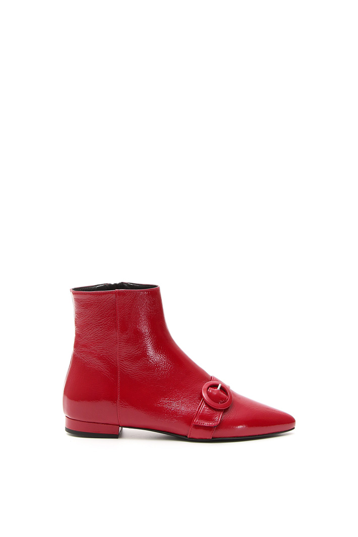 Stivaletto sfilato in vernice Fashion Market Stivaletto sfilato in vernice Fashion Market