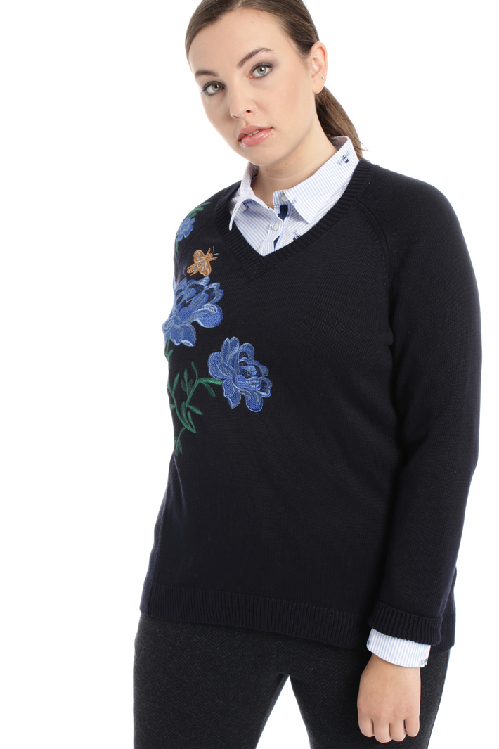 Maglia con ricamo a contrasto Fashion Market Maglia con ricamo a contrasto Fashion Market