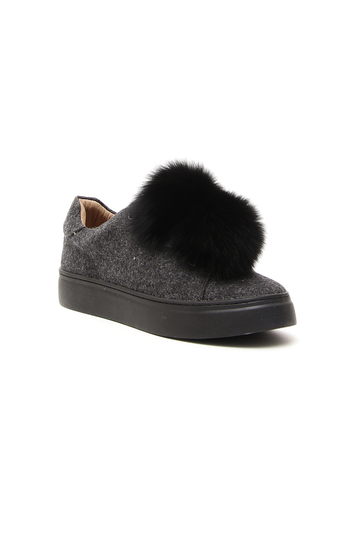 Sneakers in lana con pon-pon Fashion Market Sneakers in lana con pon-pon Fashion Market