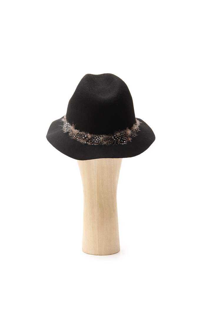 Cappello con piume Fashion Market Cappello con piume Fashion Market