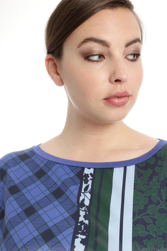 Top con maniche kimono Fashion Market Top con maniche kimono Fashion Market