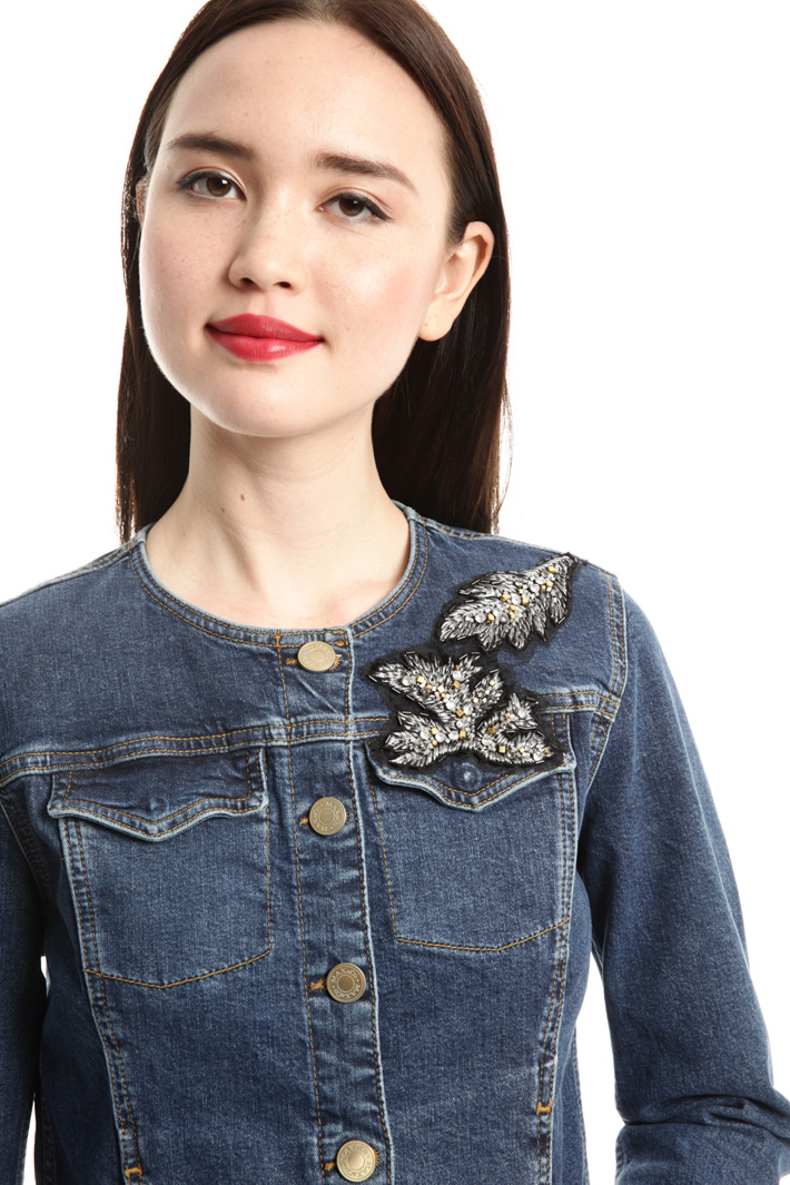 Giacca in denim con ricamo Fashion Market Giacca in denim con ricamo Fashion Market