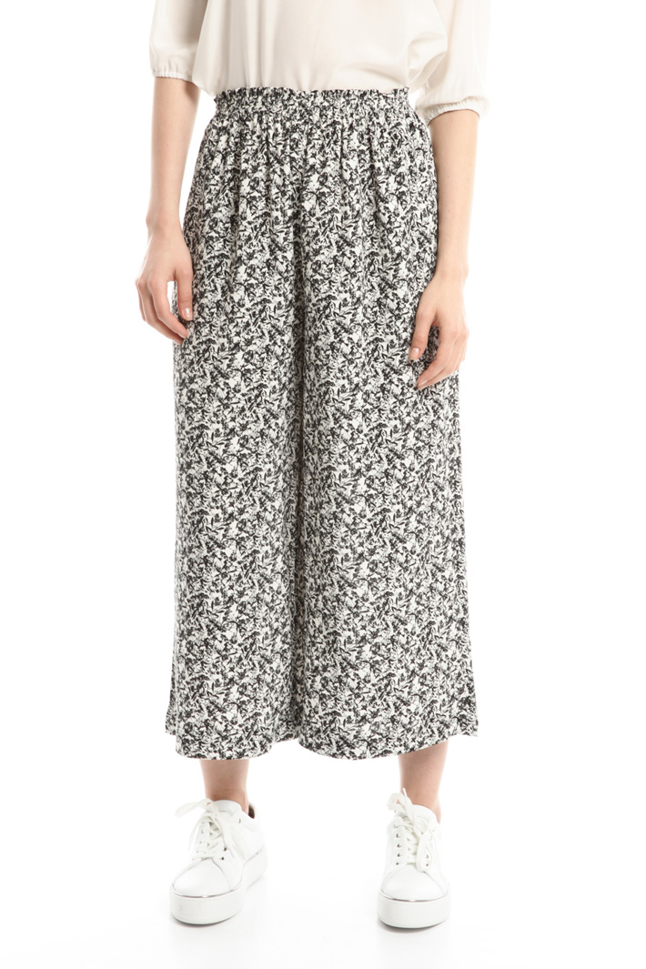 Pantalone cropped stampato Fashion Market Pantalone cropped stampato Fashion Market