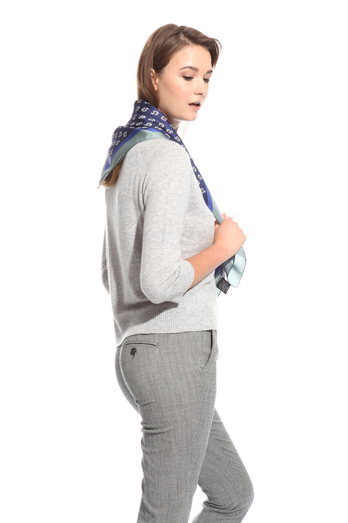 Foulard in seta Fashion Market Foulard in seta Fashion Market