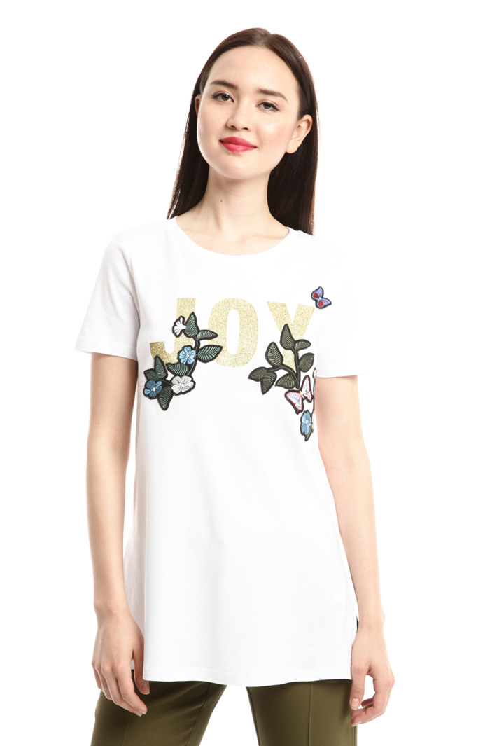 T-shirt con ricamo e stampa Fashion Market T-shirt con ricamo e stampa Fashion Market