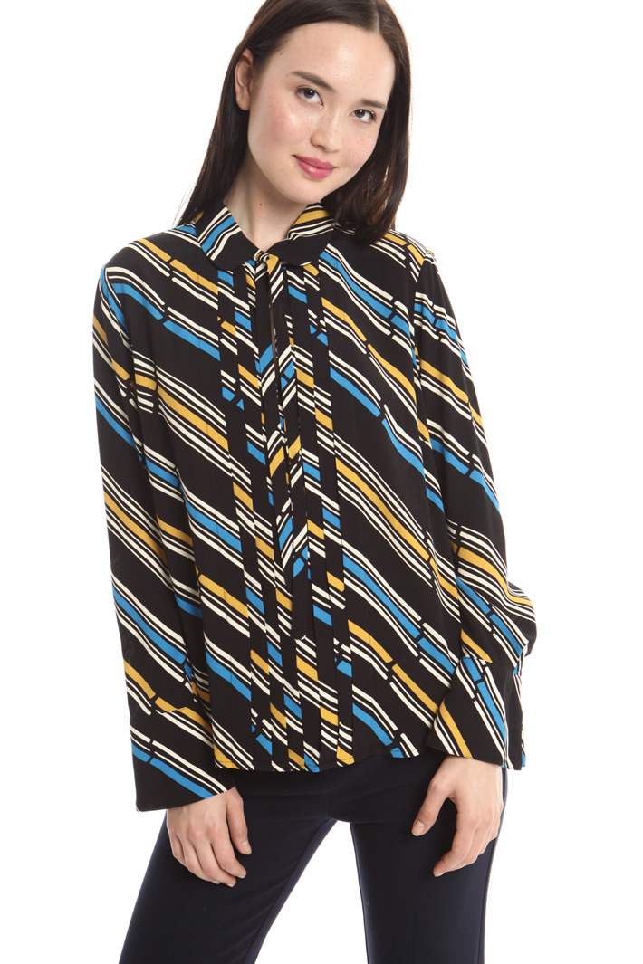 Blusa in crepe stampata Fashion Market Blusa in crepe stampata Fashion Market