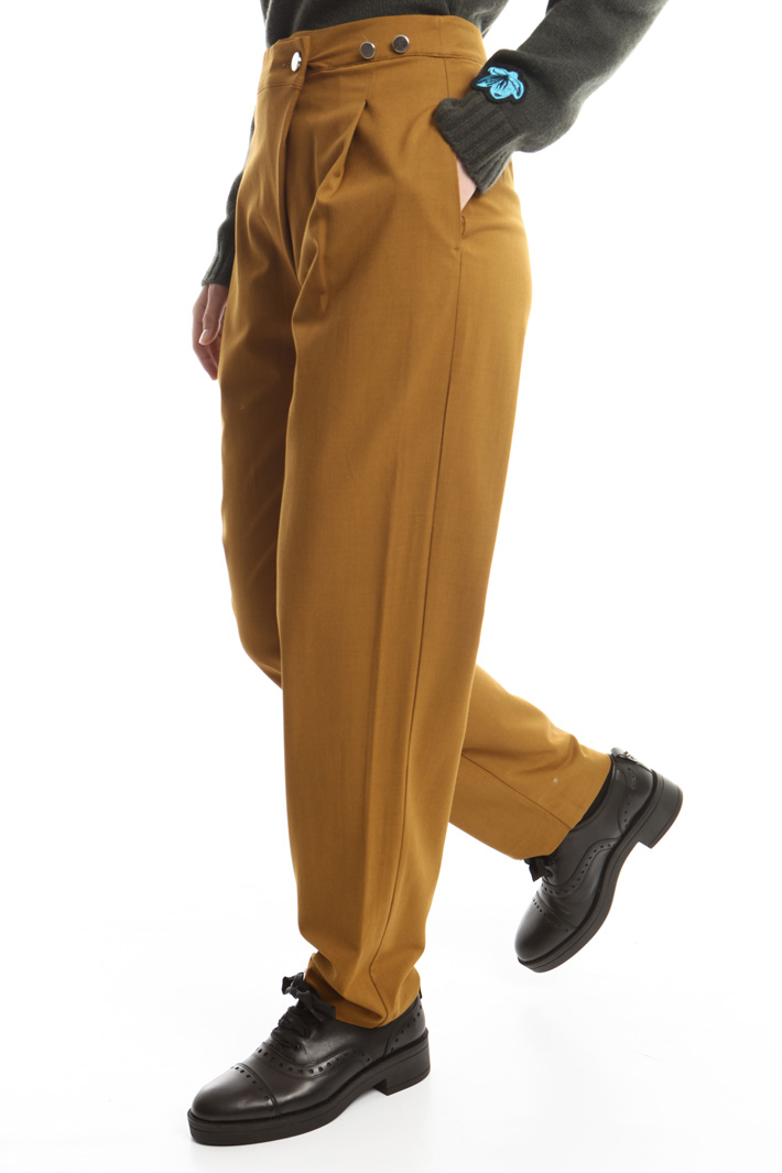 Pantaloni con pieghe Fashion Market Pantaloni con pieghe Fashion Market