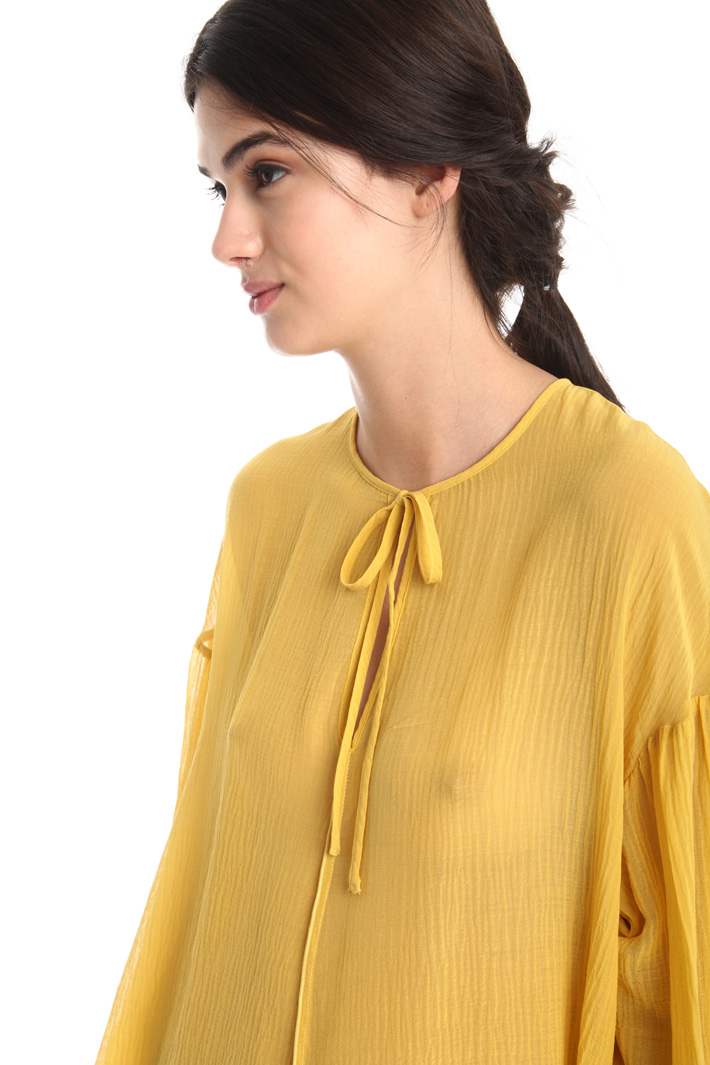 Blusa over in crespo Fashion Market Blusa over in crespo Fashion Market