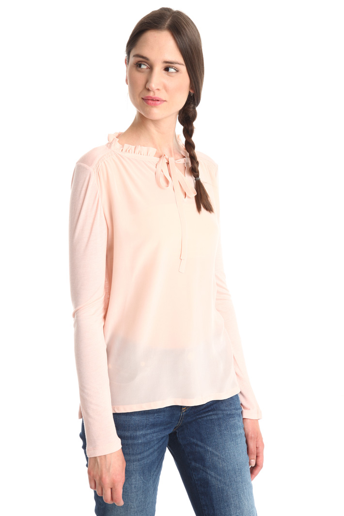 T-shirt in jersey e crepe Fashion Market T-shirt in jersey e crepe Fashion Market