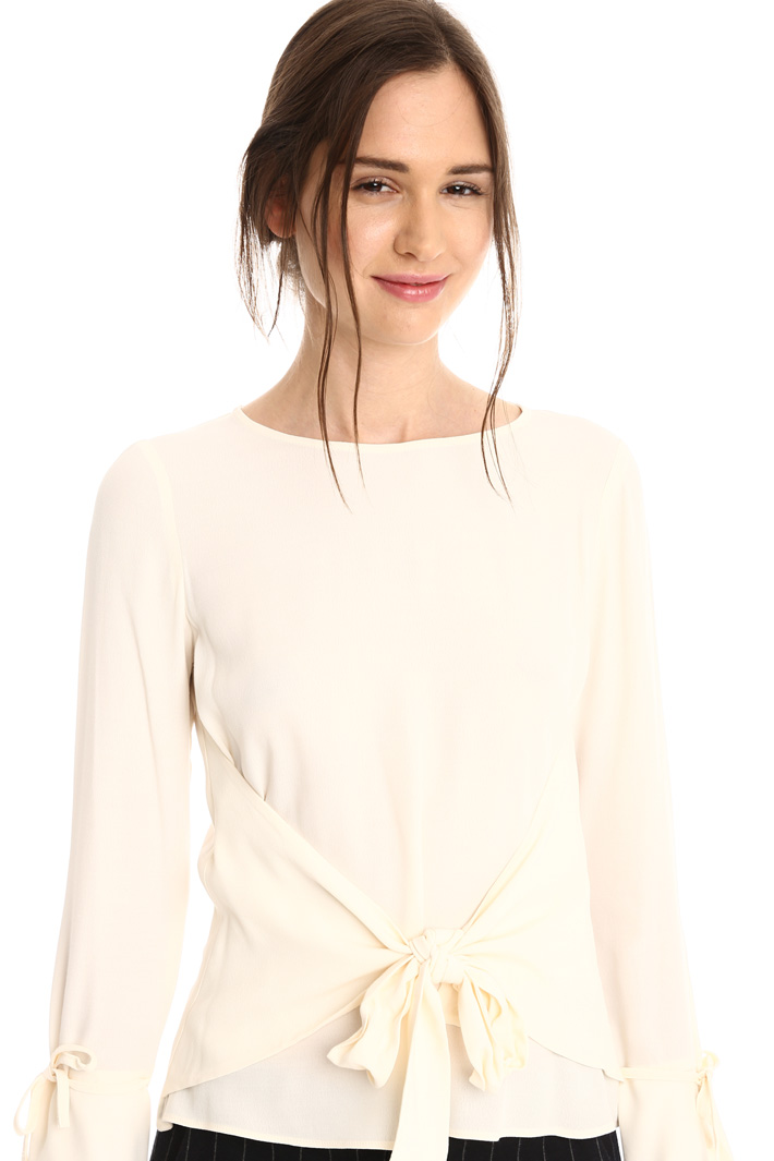 Blusa con nodo in vita Fashion Market Blusa con nodo in vita Fashion Market