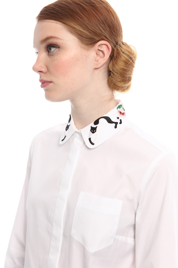 Camicia con colletto ricamato Fashion Market Camicia con colletto ricamato Fashion Market