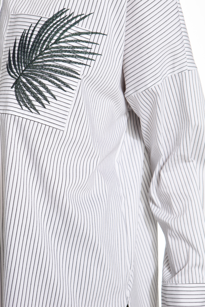 Camicia over con ricamo Fashion Market Camicia over con ricamo Fashion Market