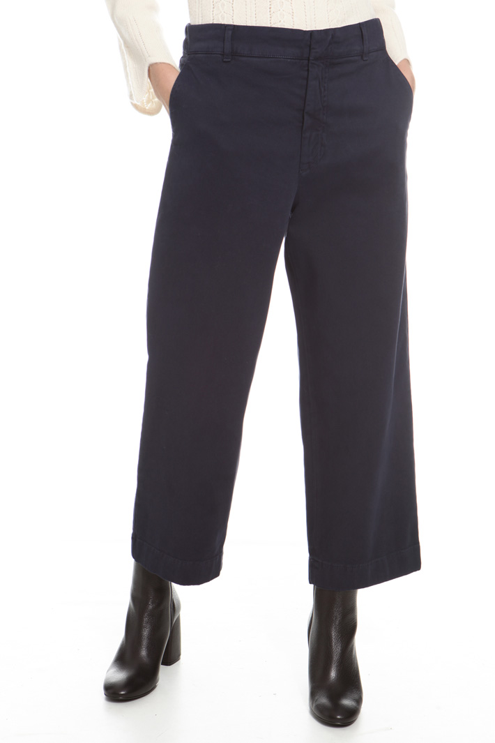Pantaloni cropped in gabardina Fashion Market Pantaloni cropped in gabardina Fashion Market
