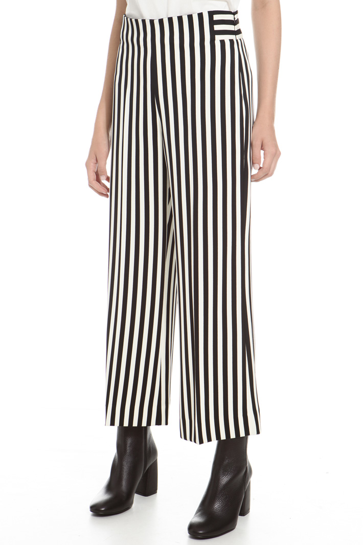 Pantalone cropped stampato Fashion Market Pantalone cropped stampato Fashion Market