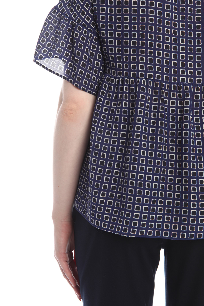 Blusa con stampa fantasia Fashion Market Blusa con stampa fantasia Fashion Market