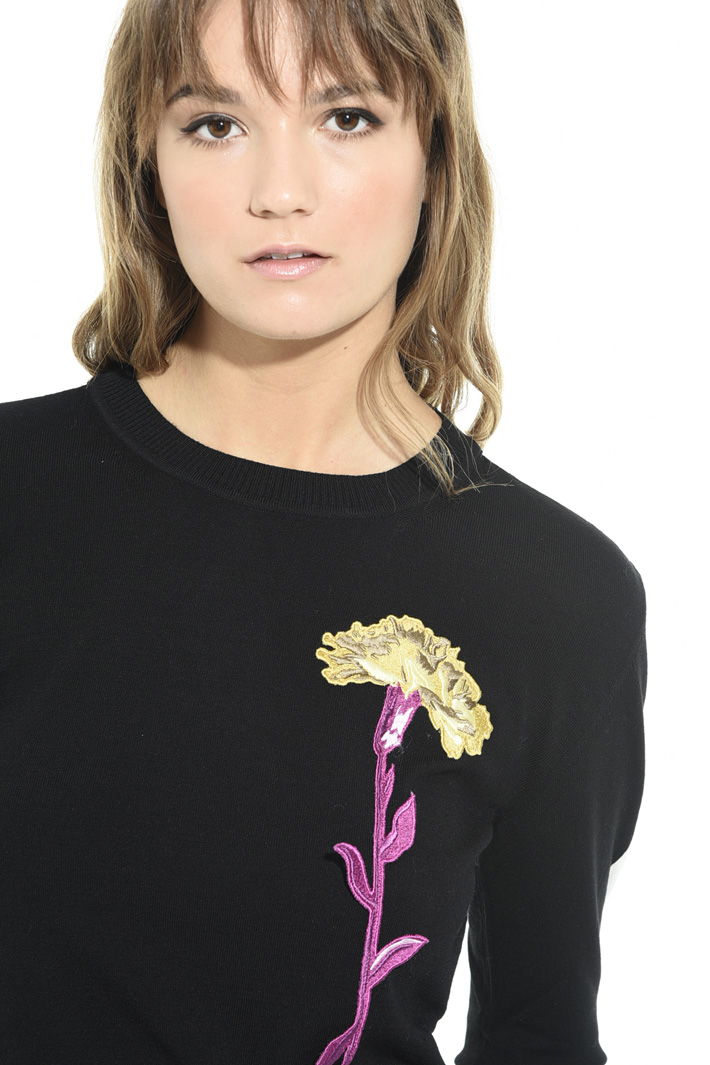 Maglia leggera con applicazione Fashion Market Maglia leggera con applicazione Fashion Market