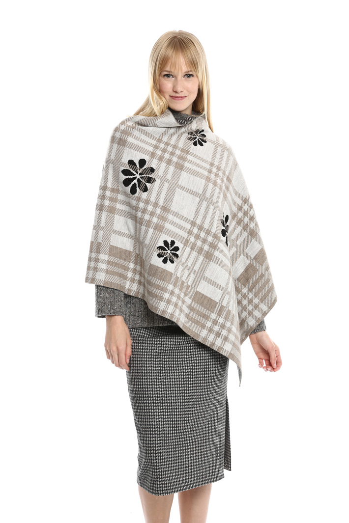 Poncho asimmetrico a fantasia Fashion Market Poncho asimmetrico a fantasia Fashion Market