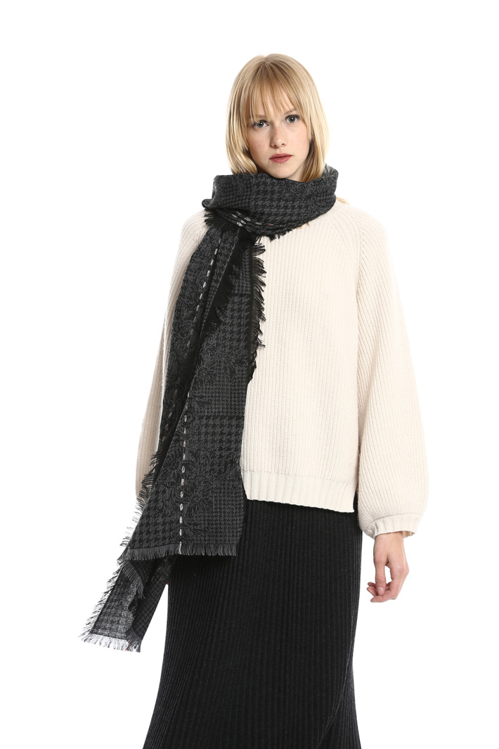 Sciarpa jacquard in misto lana Fashion Market Sciarpa jacquard in misto lana Fashion Market