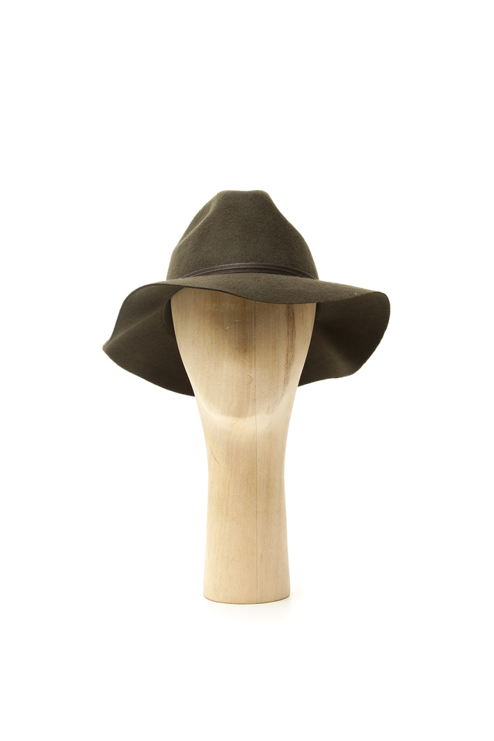 Cappello in pura lana Fashion Market Cappello in pura lana Fashion Market