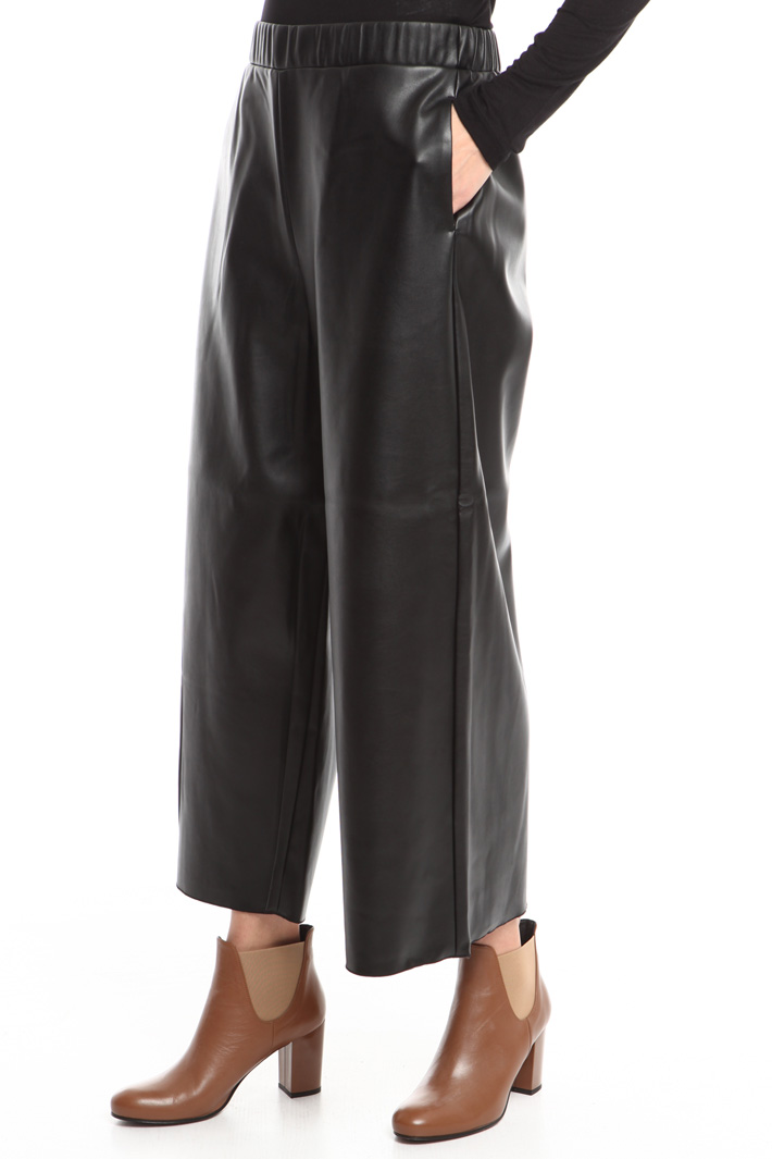 Pantalone cropped spalmato Fashion Market Pantalone cropped spalmato Fashion Market