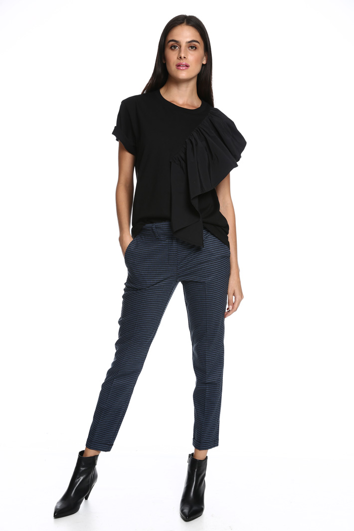 T-shirt con maxi volant Fashion Market T-shirt con maxi volant Fashion Market