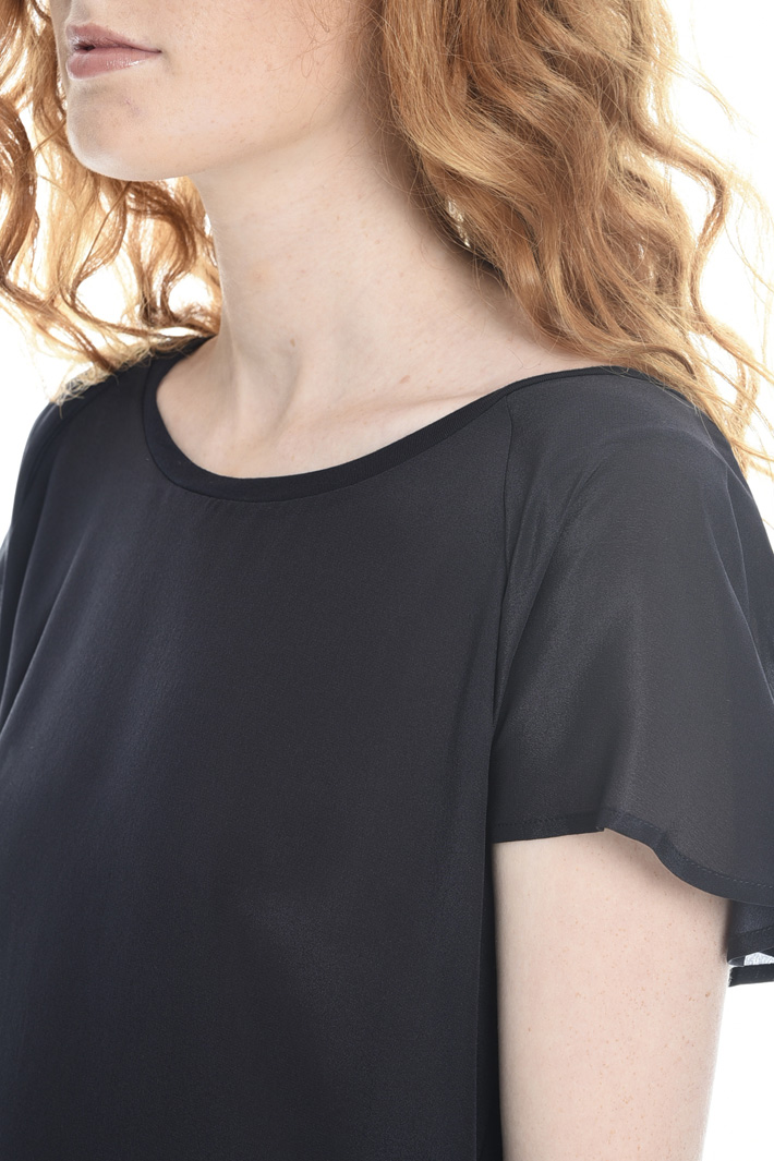 Top in crepe de chine Fashion Market Top in crepe de chine Fashion Market