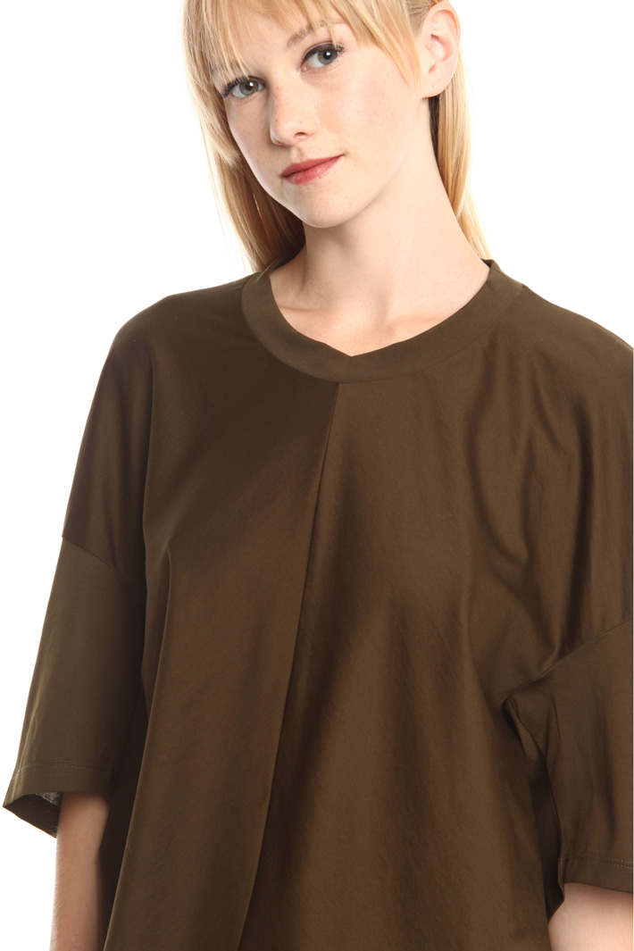 Top boxy con balza Fashion Market Top boxy con balza Fashion Market