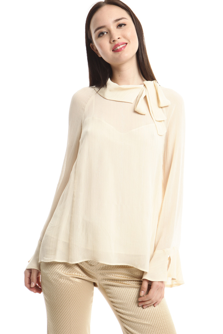 Blusa in creponne lamé Fashion Market Blusa in creponne lamé Fashion Market