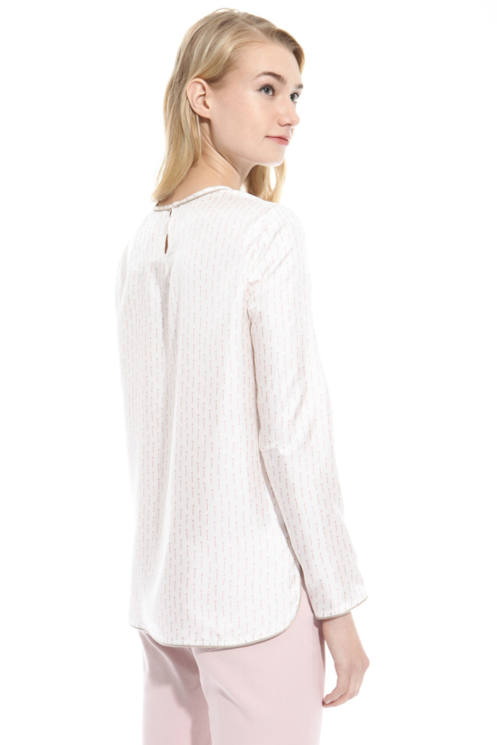 Blusa in twill stampato Fashion Market Blusa in twill stampato Fashion Market