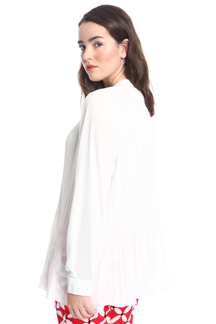 Blusa in fluido plissé Fashion Market Blusa in fluido plissé Fashion Market