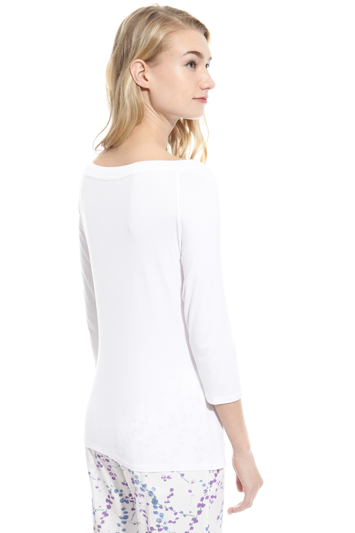 T-shirt con scollo barchetta Fashion Market T-shirt con scollo barchetta Fashion Market