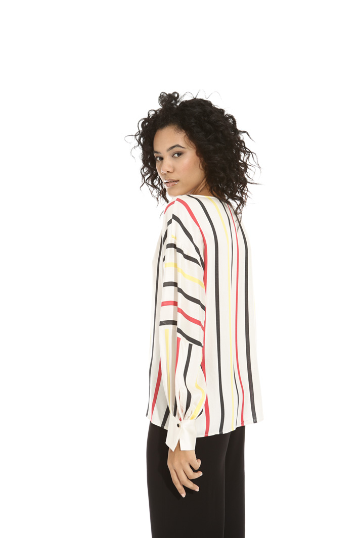 Blusa con maniche a sbuffo Fashion Market Blusa con maniche a sbuffo Fashion Market