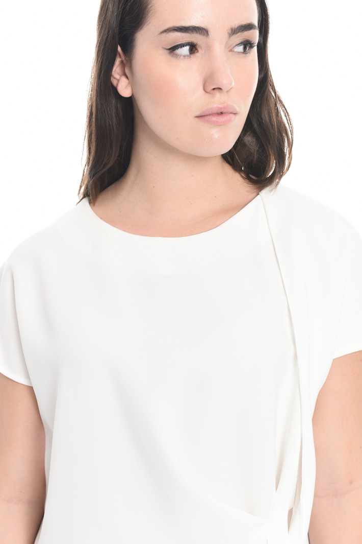 Top in triacetato con nodo Fashion Market Top in triacetato con nodo Fashion Market